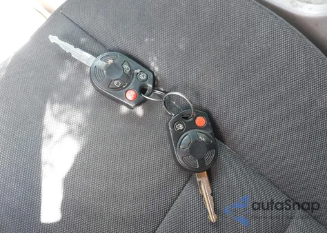 2012 Ford Escape Xlt z USA, uszkodzony, nr VIN 1FMCU9D79CKA89018